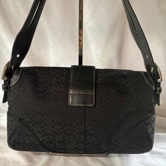 Vintage Coach Soho Buckle Flap Signature Canvas Black Leather Bag Purse Y2K 1463 - Picture 3 of 9